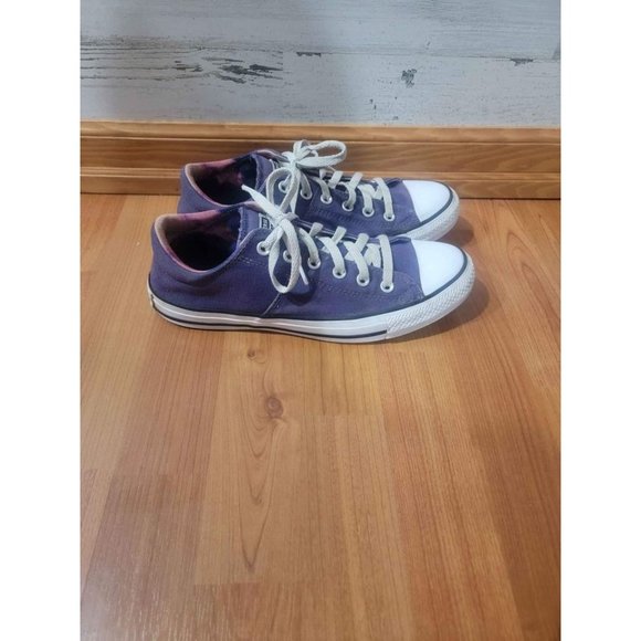 Converse shoes womens size 10 - Picture 2 of 7